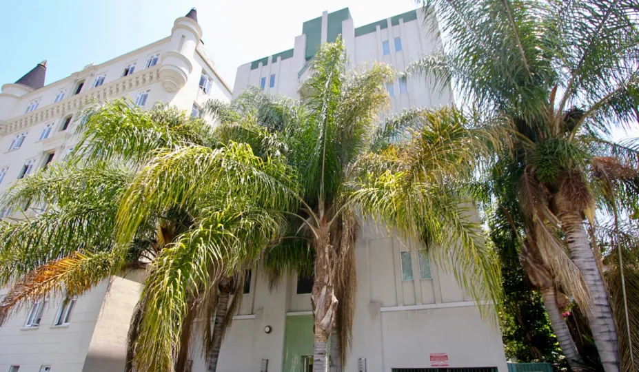 Palatial walls of Serrano Towers, Koreatown, Caliofornia
