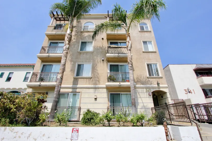 Amazing edifice of Villa Palazzo, Koreatown, California