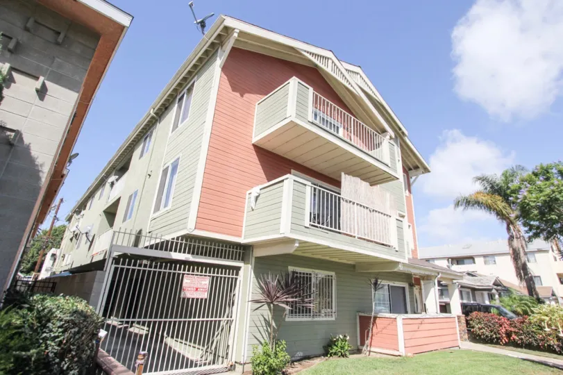 The balconies at 1063 Stanley Ave