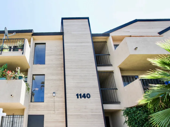 The view of the building at 1140 Junipero Ave