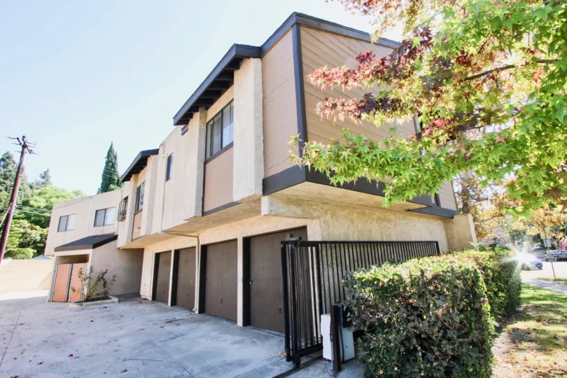 The garages at 1630 Park Ave for resident parking
