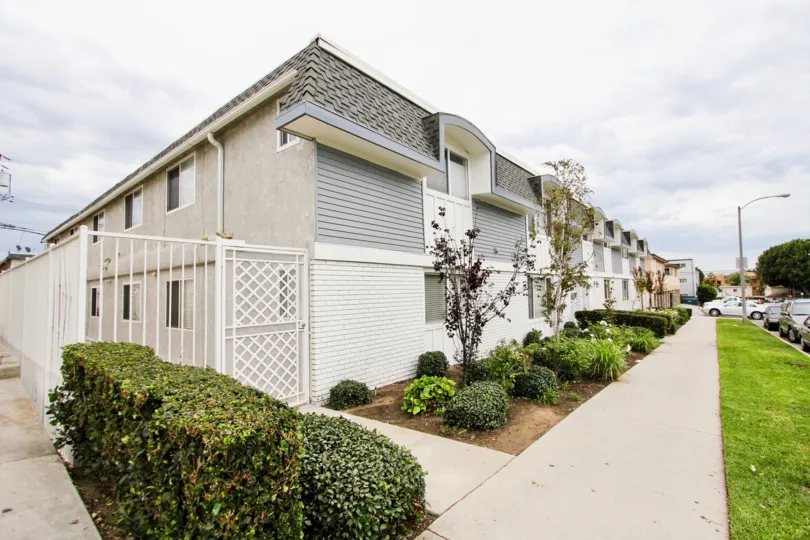 The sidewalk in front of 1720 Newport Ave in Long Beach, California
