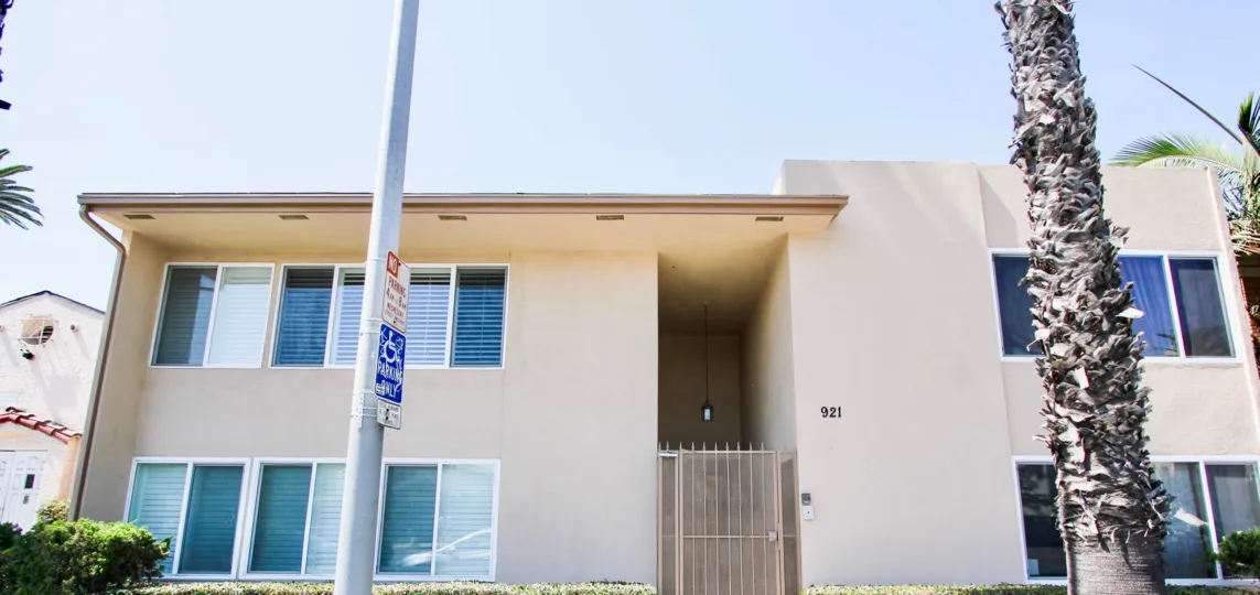 The address on the building at 921 Pacific Ave