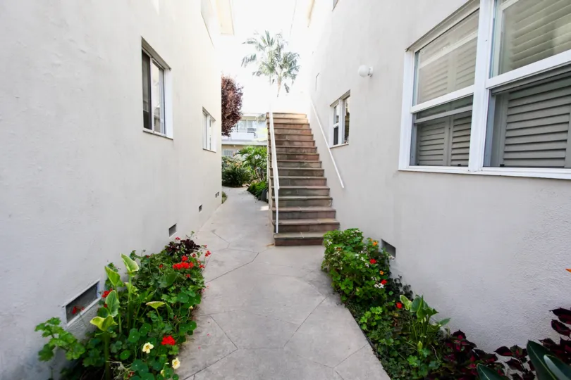 The walkway through the Belmont Capri