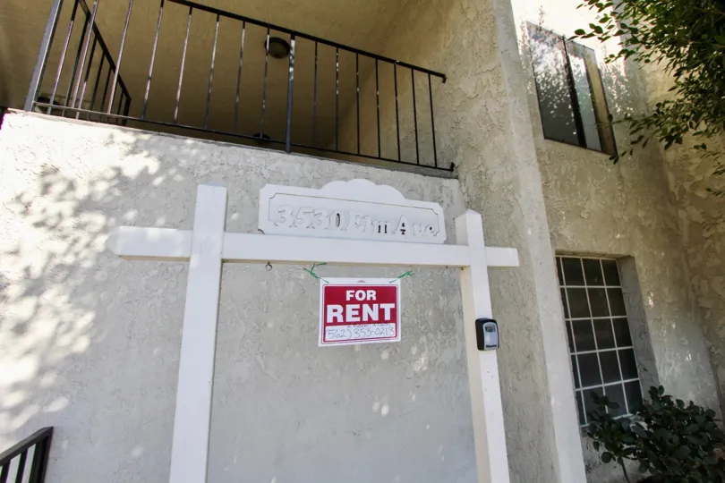 The sign at Bixby Elm Condominiums