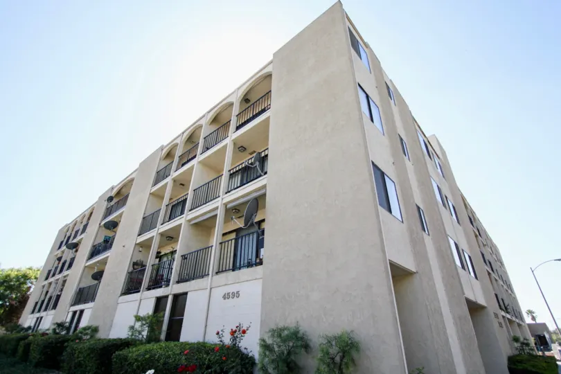 The windows in the Bixby Villas building