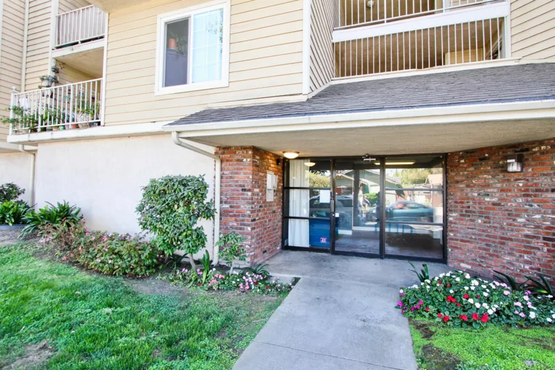 The entryway into Bristol Shores in Long Beach, California