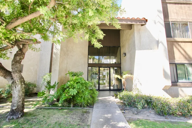 The entryway into Casa Maria