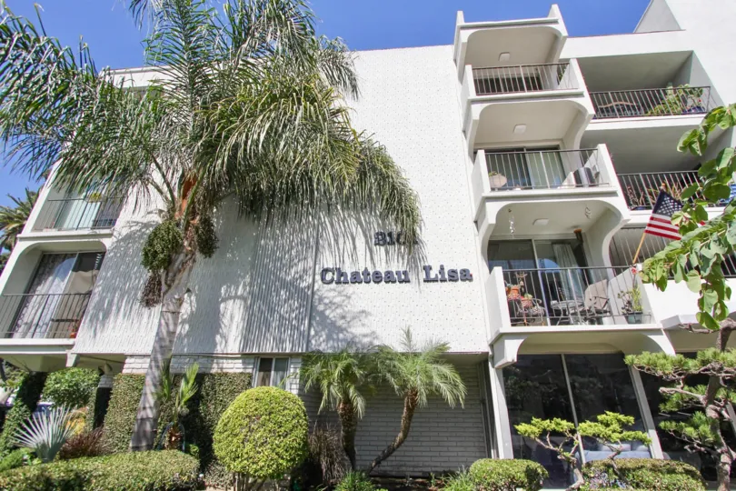The address of the Chateau Lisa in Long Beach, California