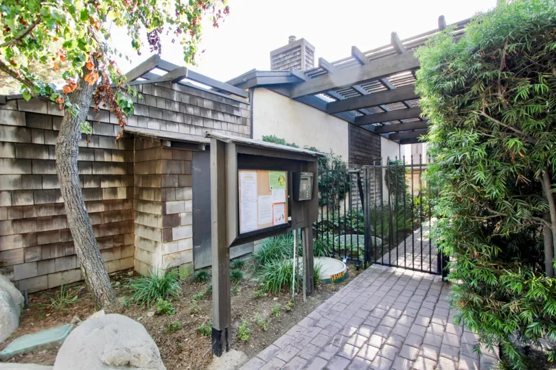 The gate for entrance into Country Club Gardens