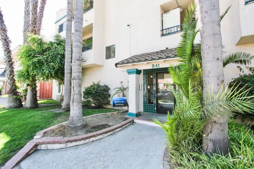 The entryway into Gardenia Villas
