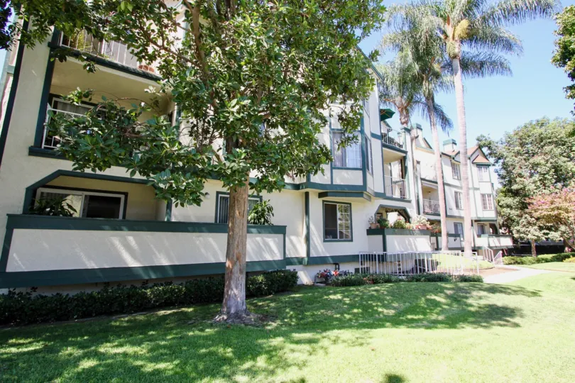 The landscaping around Ocean Palms in Long Beach, California