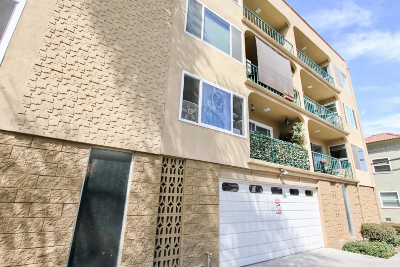 The garage at Pacific Villa in Long Beach, California