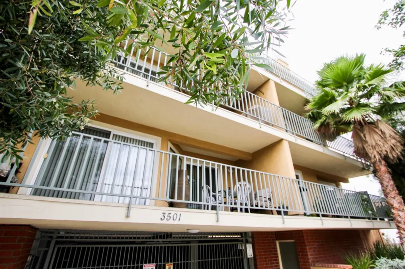 The balconies seen at Ransom Regency