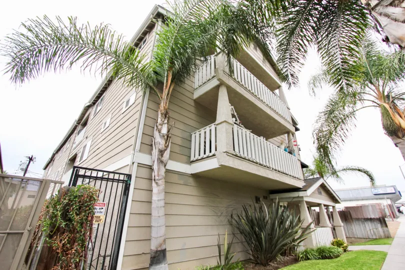 The balconies at Redondo View