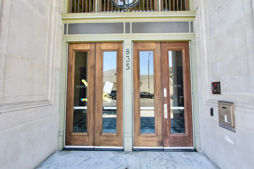 The address at the entrance into Temple Lofts