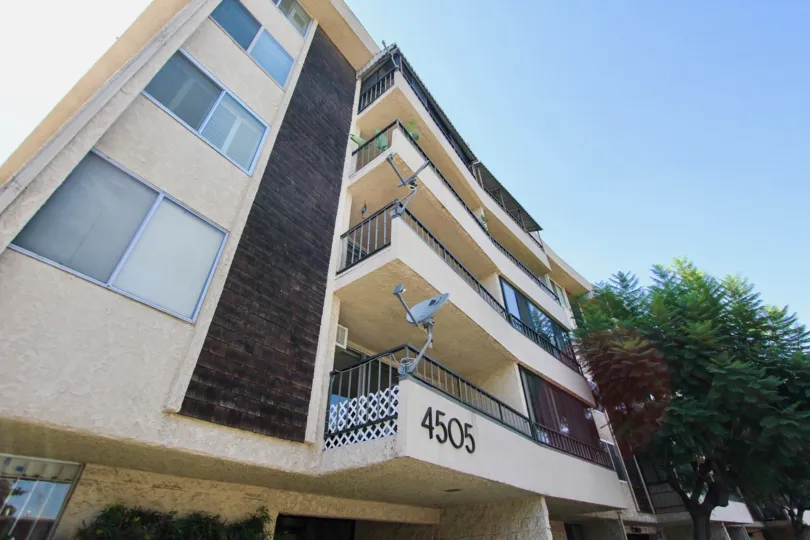 The address of The Knolls on the building