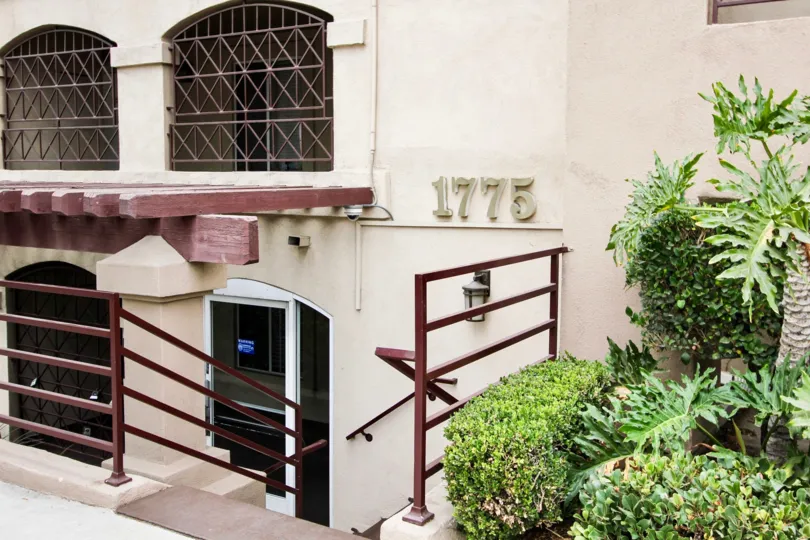 The 1775 address of the Views of the Pacific in Long Beach, California