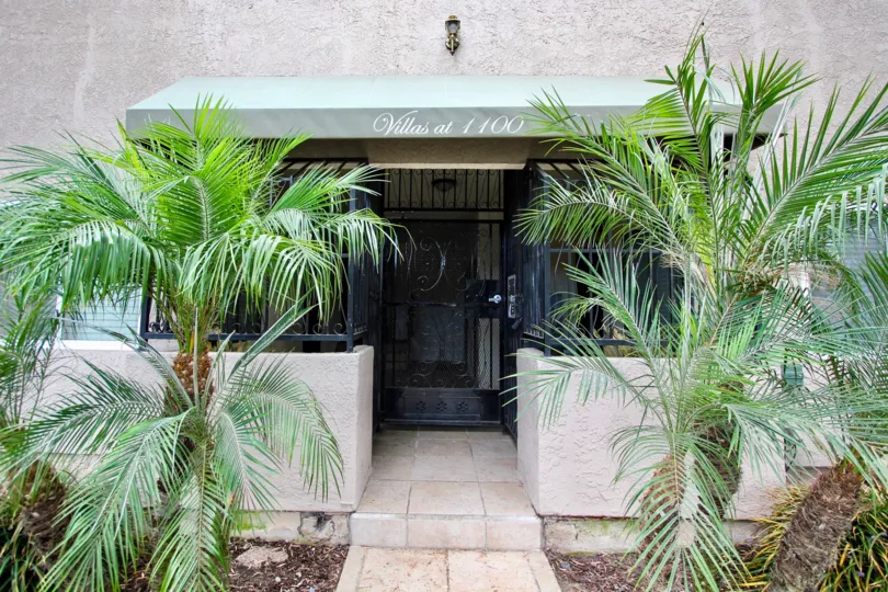 The entrance into Villas at 1100