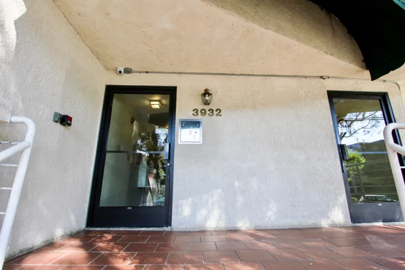 The entrance into Virginia Club Villas in Long Beach, California