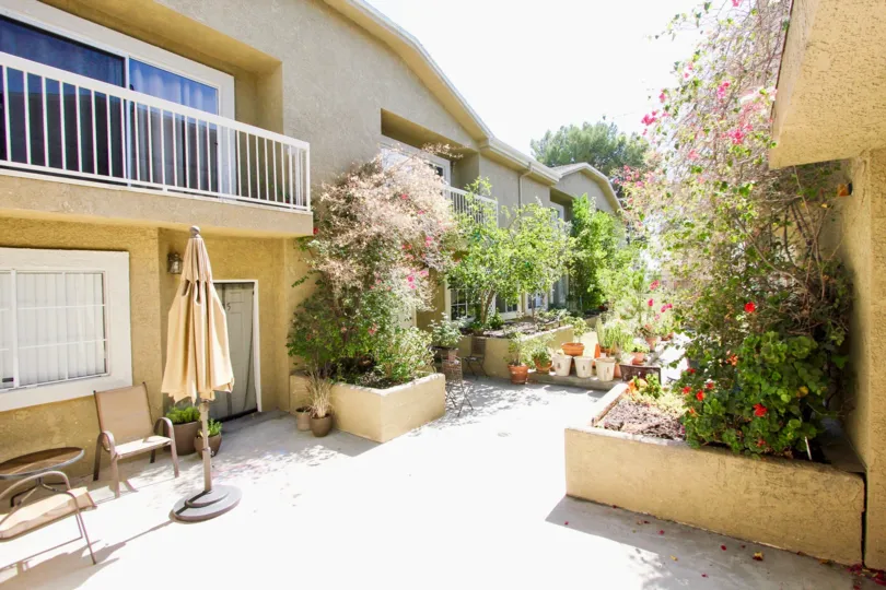 The patio seen at 4440 Finley Ave