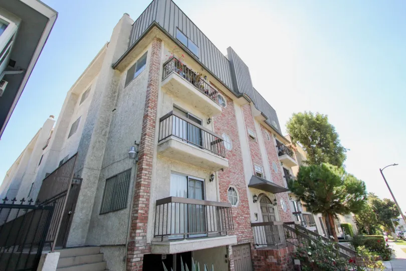 The view of the Harvard Heights building in Los Feliz, California