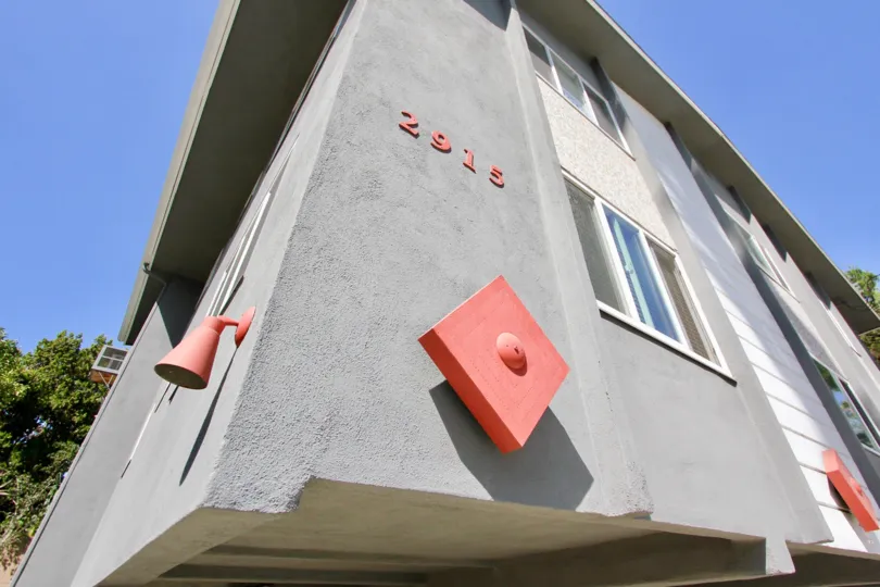 The address for Ivanhoe in Los Feliz, California