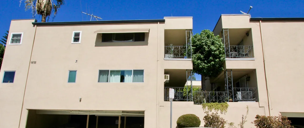 The balconies at Los Feliz Capri