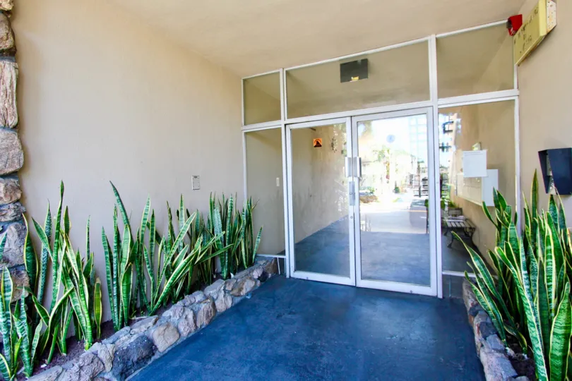 The doors into Los Feliz Capri