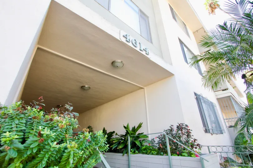 The address above the entrance into Los Feliz Imperial