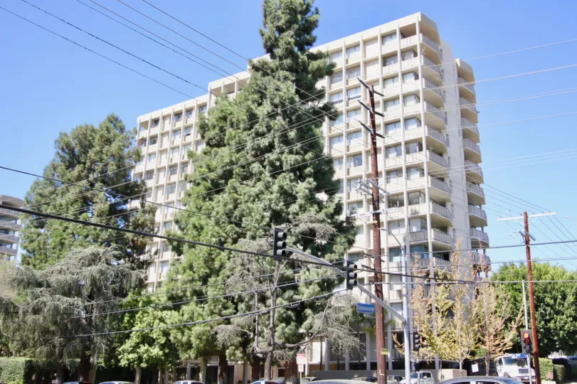 The view of Los Feliz Towers in Los Feliz, California