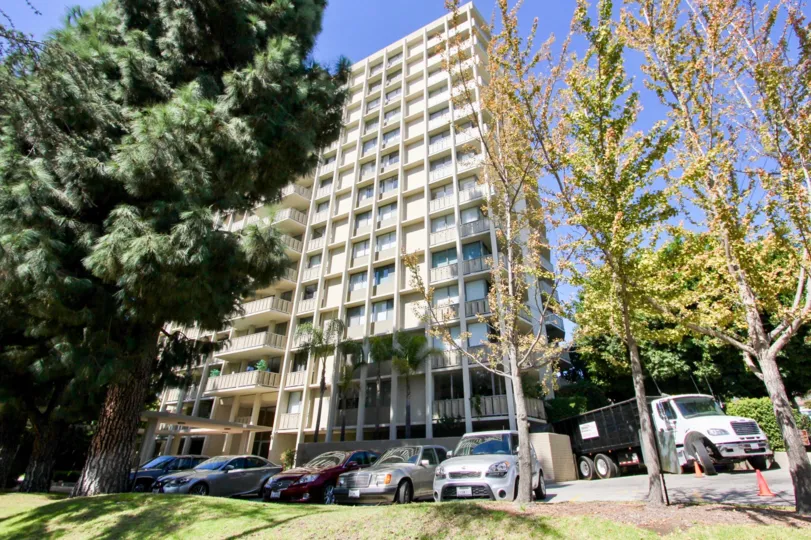 The parking in front of Los Feliz Towers