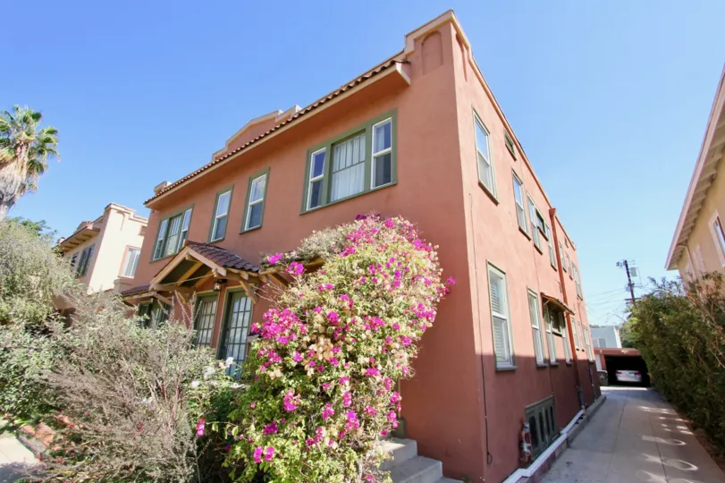 The view of Rosalia Road in Los Feliz, California
