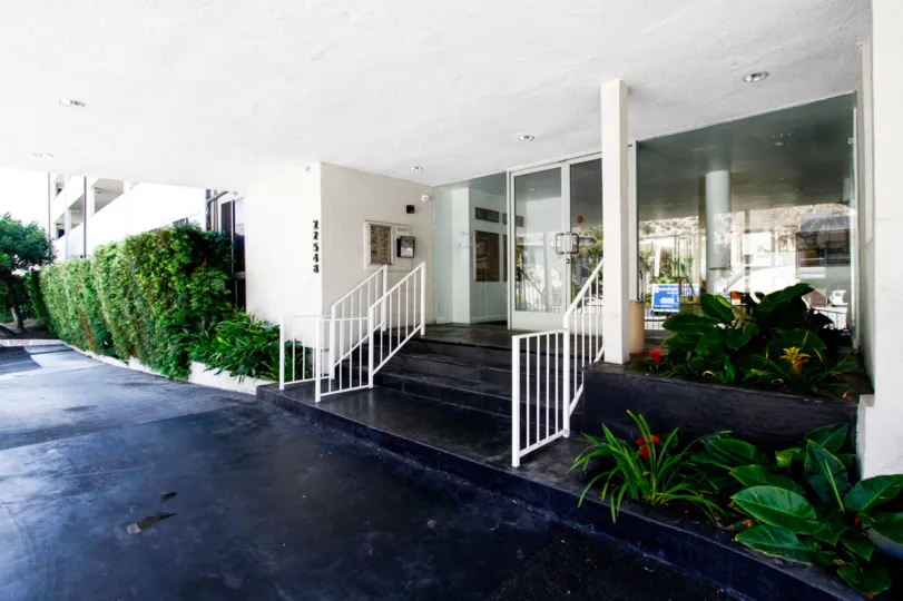 The entrance into the Malibu Outrigger
