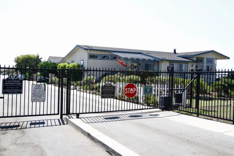 The access gate into Point Dume Club in CA California