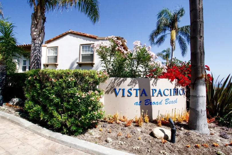 The welcoming sign at Vista Pacifica at Broad Beach in CA California