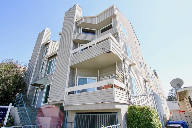 The balcoines at 11938 Courtleigh