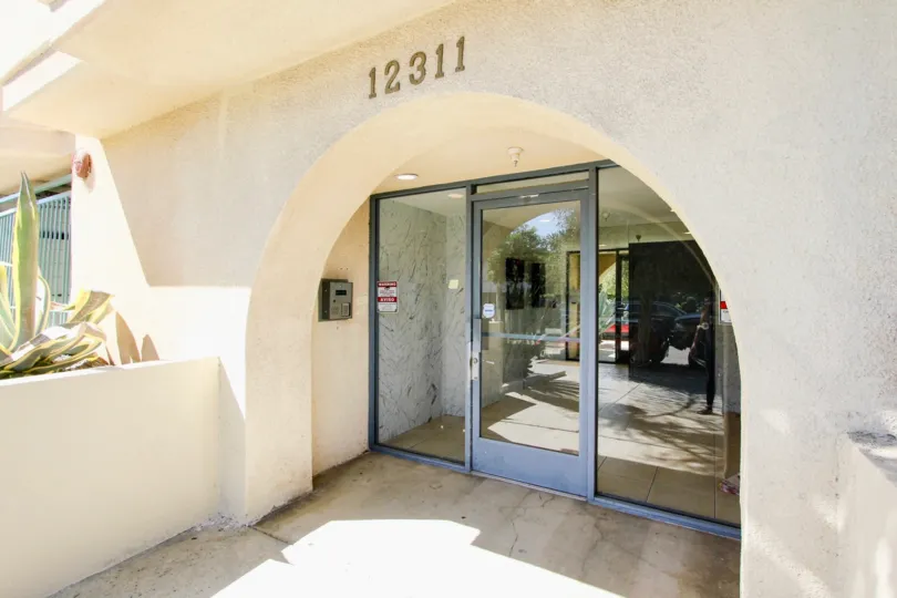 The address for 12311 Pacific Ave in Mar Vista, California
