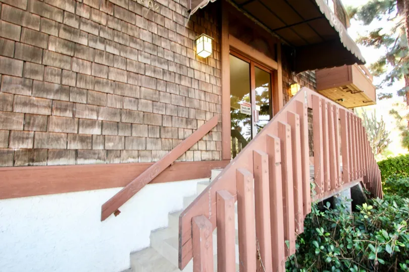 The entrance into 12602 Pacific Ave