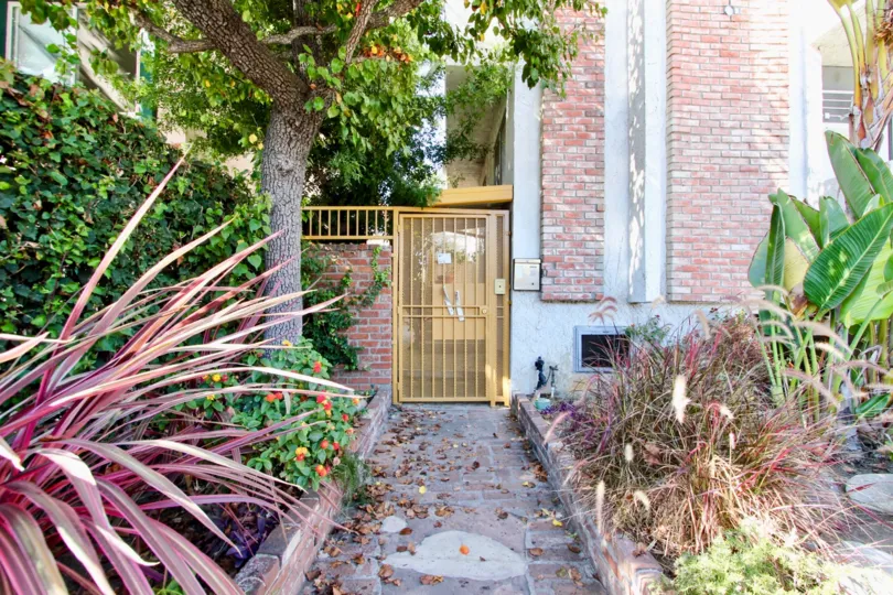 The side entrance at 12735 Caswell Ave