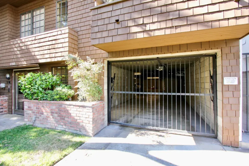 The parking for 12815 Caswell Ave