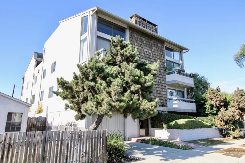 The balconies at Bonaparte in Mar Vista, California