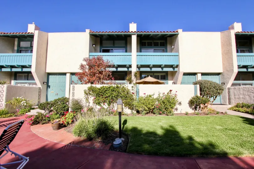 The balconies at Casa De Marina