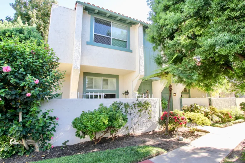 The landscaping around Casa De Marina in Mar Vista, California