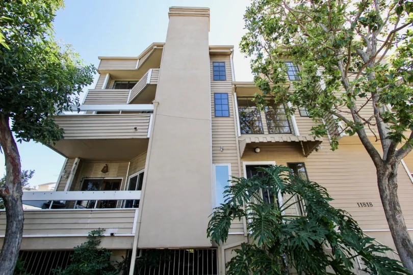 The view of Courtleigh in Mar Vista, California