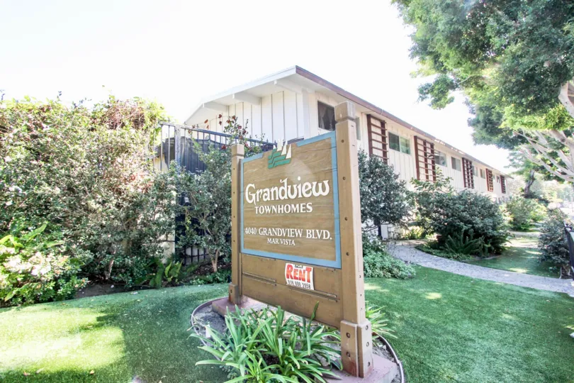The sign announcing Grandview Townhomes in Mar Vista, California