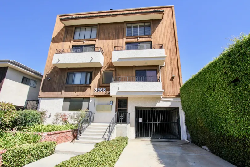 The view of Sierra Shores in Mar Vista, California