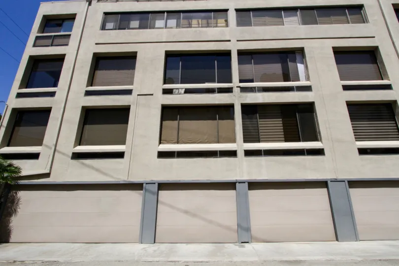 The building at 18 Union Jack in Marina Del Rey