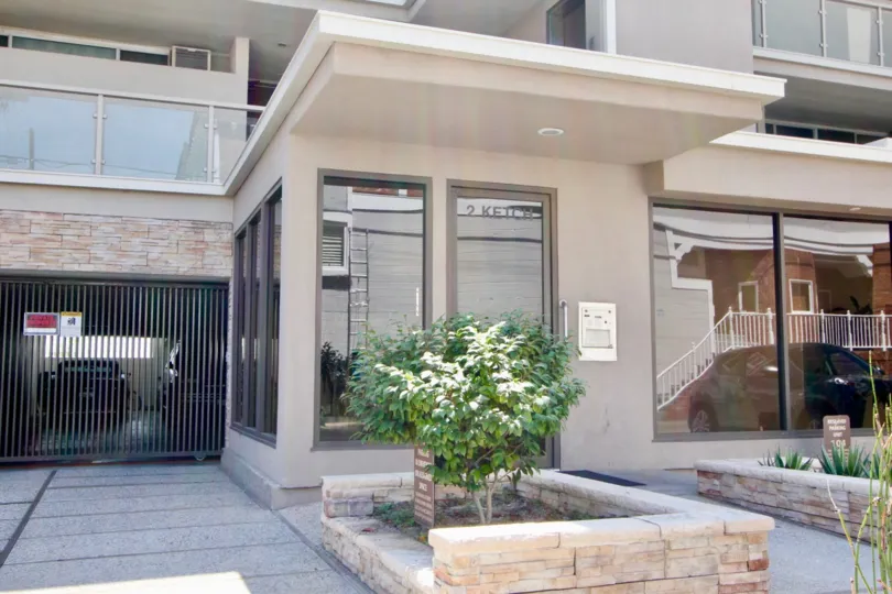 Marina Del Rey's 2 Ketch offers multifamily living options