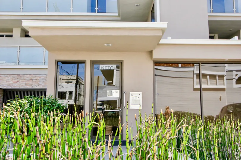 2 Ketch offers a variety of apartment sizes for anyone wanting to live in Marina Del Rey
